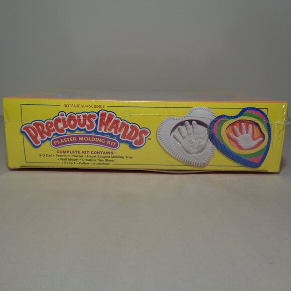 PRECIOUS HANDS / New Plaster Molding Kit / by Botanical Science - Picture 7 of 13